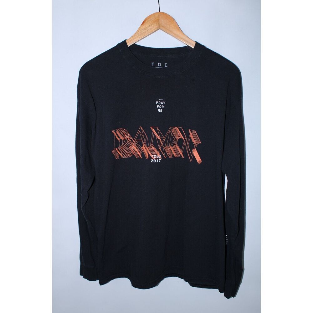 TDE Top Dawg Entertainment Men's‎ Large Nobody Pray For Me Tour 2017 T-Shirt